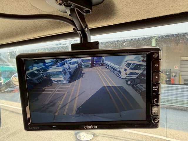 三菱ふそうスーパーグレートアルミウイング大型（10t）[写真26]