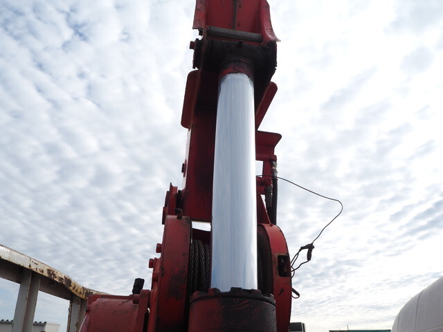 三菱ふそうキャンタークレーン3段小型（2t・3t）[写真11]