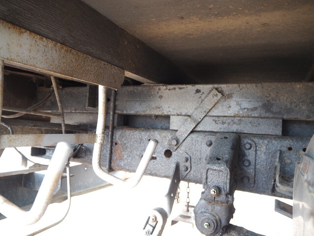 三菱ふそうキャンタークレーン3段小型（2t・3t）[写真21]