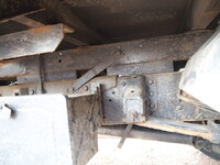 三菱ふそうキャンタークレーン3段小型（2t・3t）[写真26]