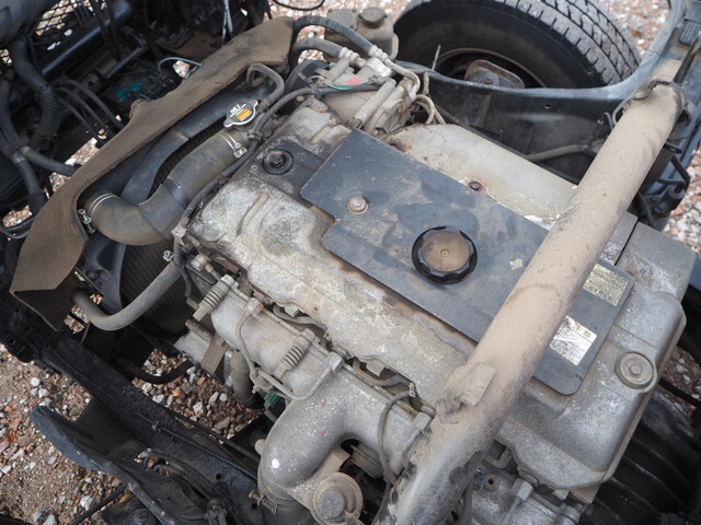 三菱ふそうキャンタークレーン3段小型（2t・3t）[写真28]