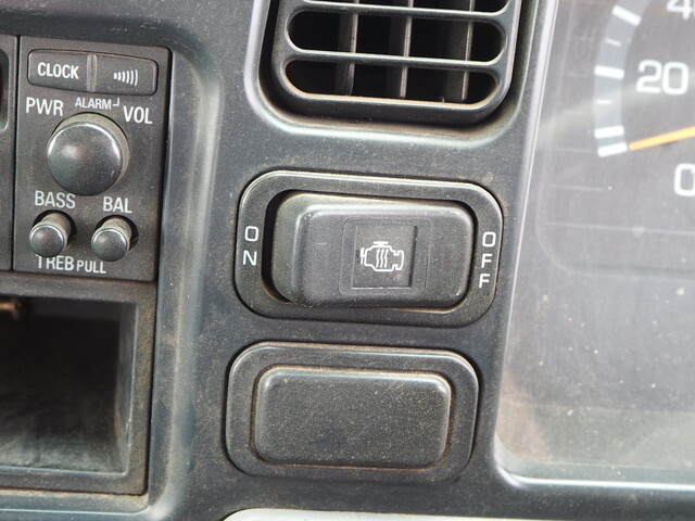 三菱ふそうキャンタークレーン3段小型（2t・3t）[写真35]