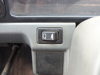 三菱ふそうキャンタークレーン3段小型（2t・3t）[写真37]