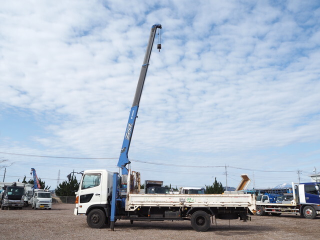 日野レンジャーセルフクレーン3段中型（4t）[写真17]