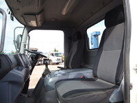 日野レンジャーセルフクレーン3段中型（4t）[写真34]