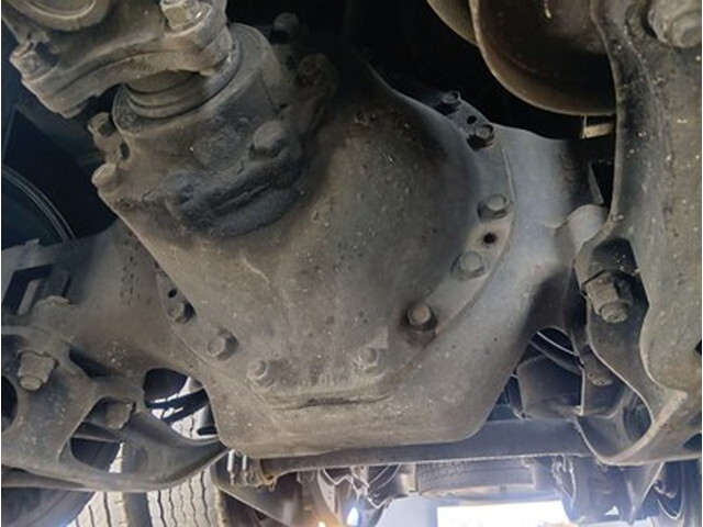 日野プロフィア平ボディ大型（10t）[写真10]