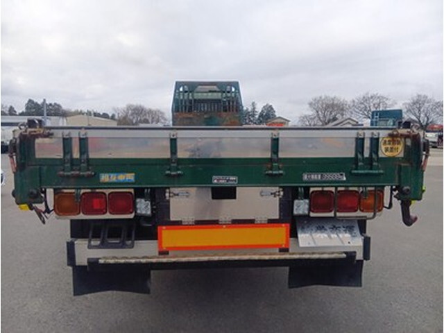 日野プロフィア平ボディ大型（10t）[写真05]