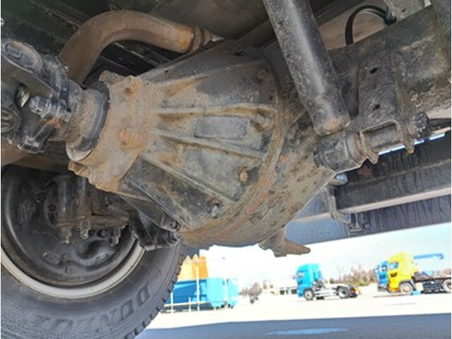 いすゞエルフクレーン4段小型（2t・3t）[写真12]