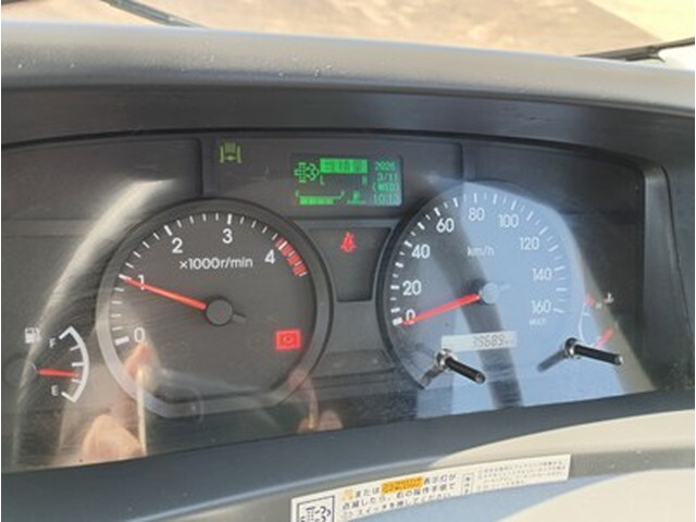 いすゞエルフクレーン4段小型（2t・3t）[写真30]