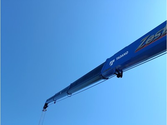 いすゞエルフクレーン4段小型（2t・3t）[写真09]