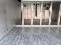 いすゞエルフボトルバン小型（2t・3t）[写真14]