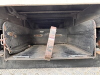 いすゞエルフボトルバン小型（2t・3t）[写真15]