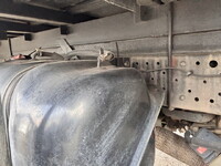 いすゞエルフボトルバン小型（2t・3t）[写真19]