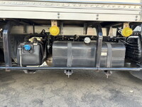 三菱ふそうキャンターアルミバン小型（2t・3t）[写真26]