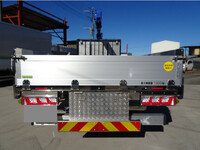 三菱ふそうファイタークレーン4段増トン（6t・8t）[写真08]