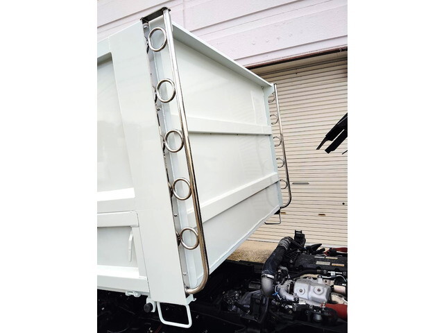 いすゞエルフダンプ小型（2t・3t）[写真22]