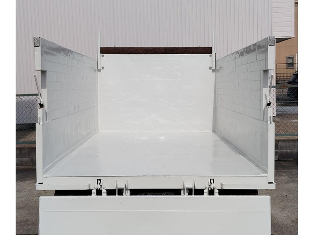 日野デュトロ深ダンプ（土砂禁ダンプ）小型（2t・3t）[写真15]