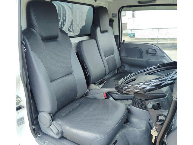 いすゞエルフダンプ小型（2t・3t）[写真27]