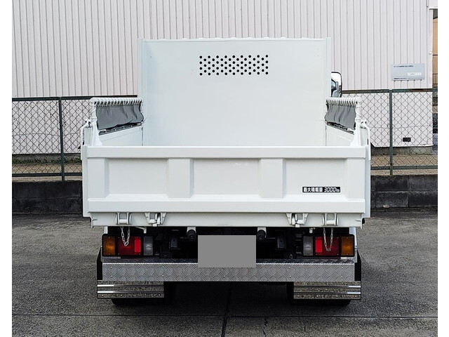 いすゞエルフダンプ小型（2t・3t）[写真09]