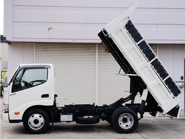 日野デュトロダンプ小型（2t・3t）[写真05]