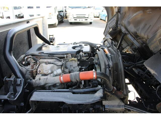 いすゞエルフ平ボディ小型（2t・3t）[写真11]