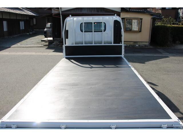 いすゞエルフ平ボディ小型（2t・3t）[写真14]