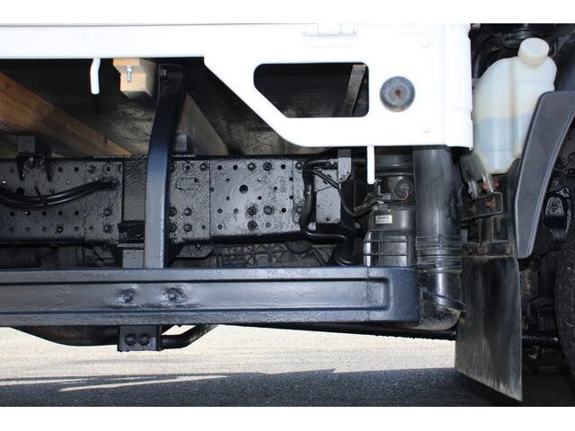 いすゞエルフ平ボディ小型（2t・3t）[写真21]