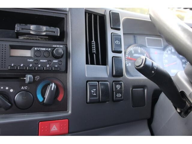 いすゞエルフ平ボディ小型（2t・3t）[写真29]