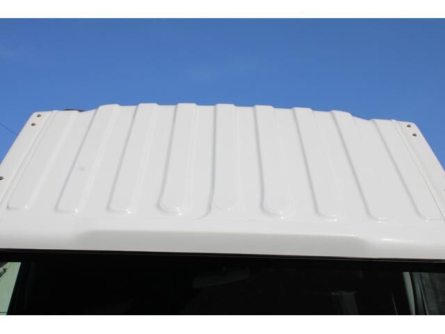 いすゞエルフ平ボディ小型（2t・3t）[写真09]