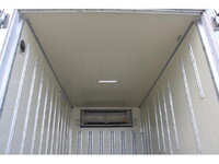 いすゞエルフ冷凍車（冷蔵車）小型（2t・3t）[写真19]