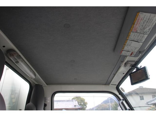 いすゞエルフ冷凍車（冷蔵車）小型（2t・3t）[写真35]