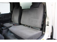 いすゞエルフ冷凍車（冷蔵車）小型（2t・3t）[写真37]