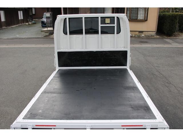 いすゞエルフダブルキャブ（Wキャブ）小型（2t・3t）[写真10]