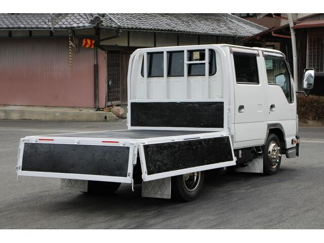 いすゞエルフダブルキャブ（Wキャブ）小型（2t・3t）[写真13]