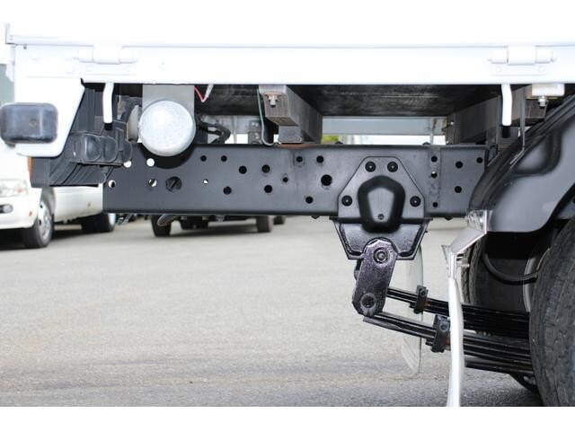 いすゞエルフダブルキャブ（Wキャブ）小型（2t・3t）[写真18]