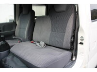 いすゞエルフダブルキャブ（Wキャブ）小型（2t・3t）[写真29]