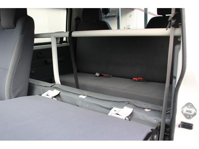 いすゞエルフダブルキャブ（Wキャブ）小型（2t・3t）[写真30]