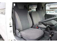 いすゞエルフダブルキャブ（Wキャブ）小型（2t・3t）[写真34]