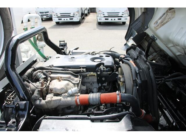 いすゞエルフ散水車小型（2t・3t）[写真13]