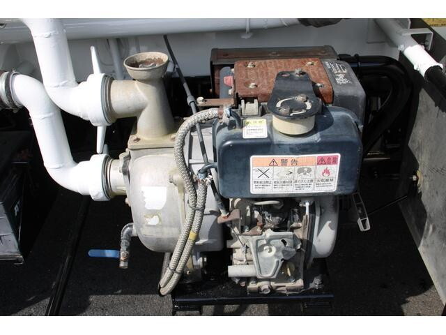 いすゞエルフ散水車小型（2t・3t）[写真16]