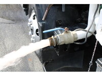 いすゞエルフ散水車小型（2t・3t）[写真18]