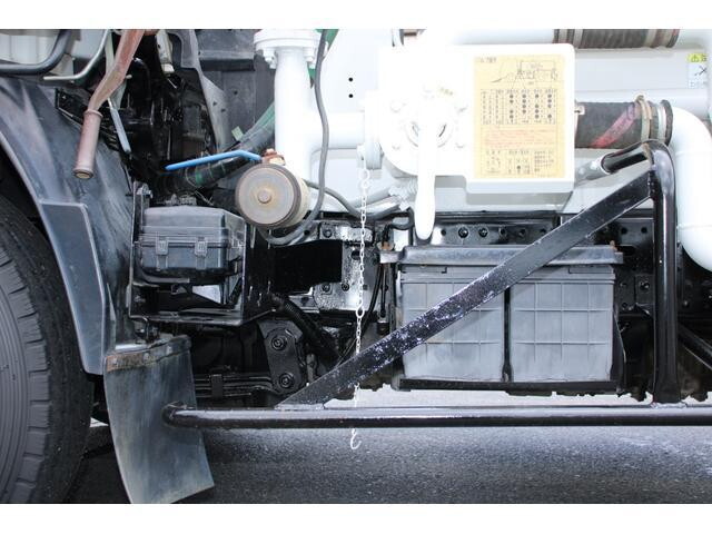 いすゞエルフ散水車小型（2t・3t）[写真19]