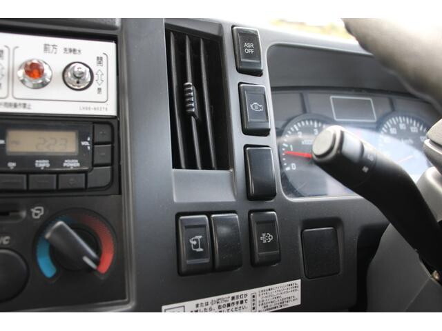 いすゞエルフ散水車小型（2t・3t）[写真32]