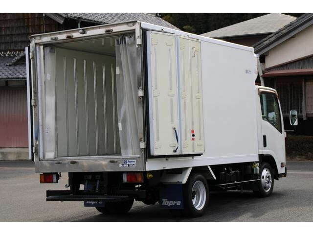 いすゞエルフ冷凍車（冷蔵車）小型（2t・3t）[写真14]