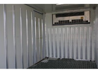 いすゞエルフ冷凍車（冷蔵車）小型（2t・3t）[写真23]