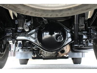 いすゞエルフ冷凍車（冷蔵車）小型（2t・3t）[写真25]