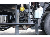 いすゞエルフ冷凍車（冷蔵車）小型（2t・3t）[写真28]