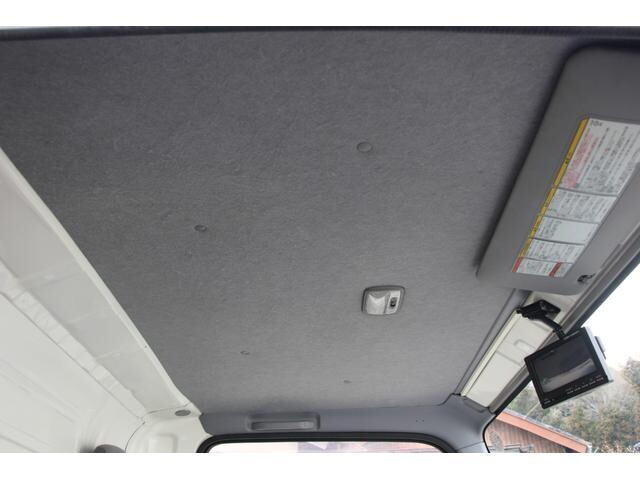 いすゞエルフ冷凍車（冷蔵車）小型（2t・3t）[写真38]