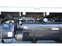 三菱ふそうキャンター平ボディ小型（2t・3t）[写真18]