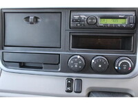 三菱ふそうキャンター平ボディ小型（2t・3t）[写真28]